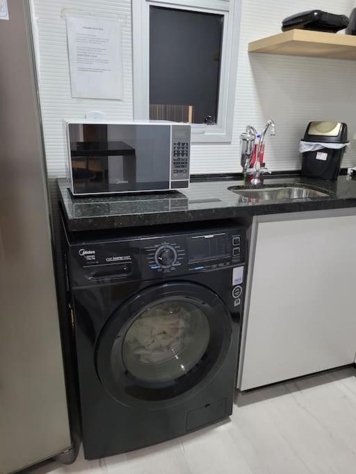 Flat Recem-reformado E Bem Localizado