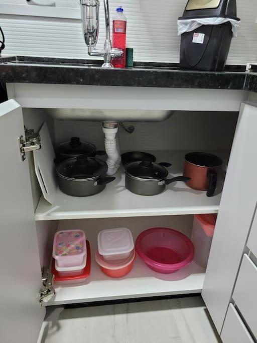 Flat Recem-reformado E Bem Localizado Vitoria